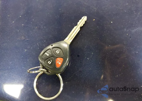 2013 Toyota Corolla S из США, поврежденный, VIN 2T1BU4EE4DC044555